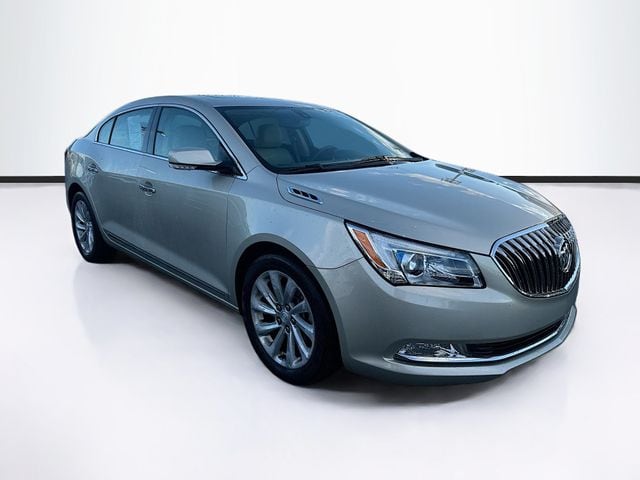 2016 Buick LaCrosse Leather's photo