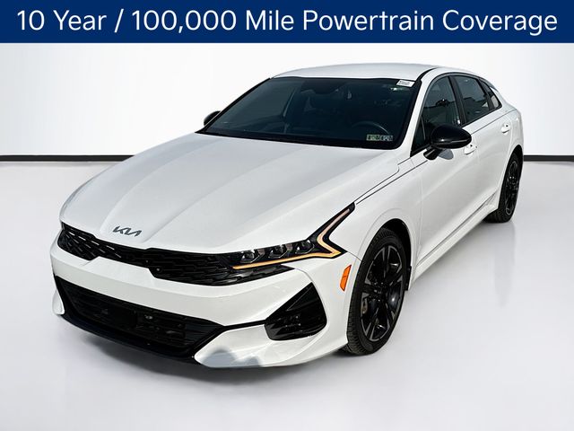 2024 Kia K5 GT-Line photo 3