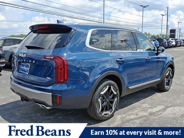 2025 Kia Telluride S photo 4