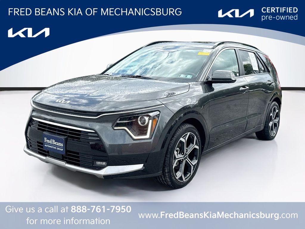 Certified 2023 Kia Niro EX Touring SUV