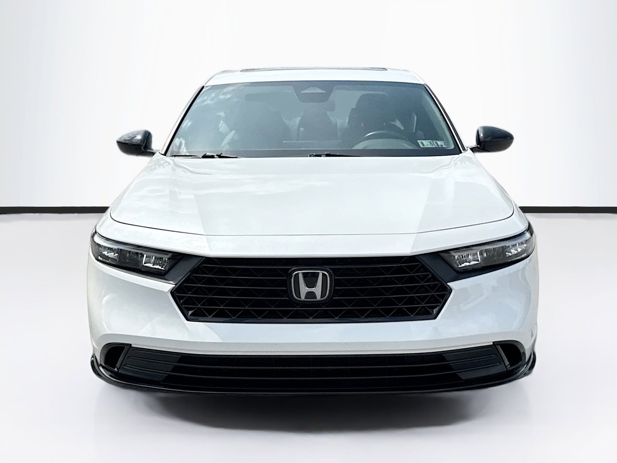 Used 2023 Honda Accord Hybrid Sport-L with VIN 1HGCY2F76PA009975 for sale in Northfield, Minnesota
