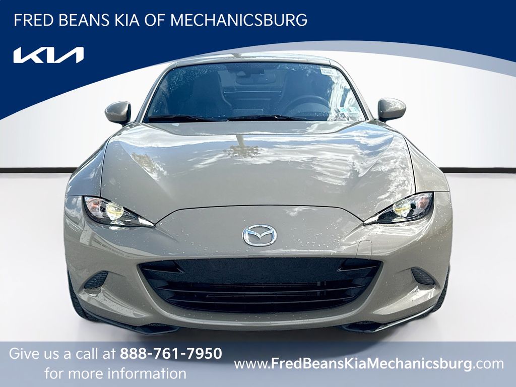 2023 Mazda MX-5 Miata RF Grand Touring | CarEdge | CarEdge
