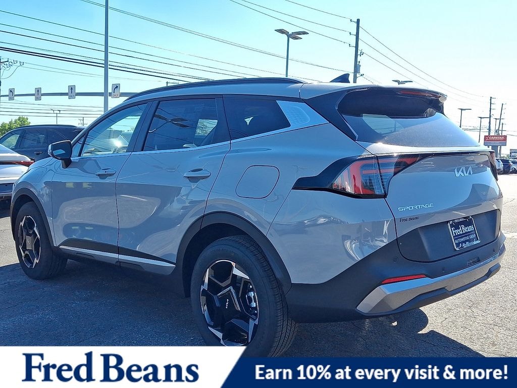 New 2026 Kia Sportage EX SUV