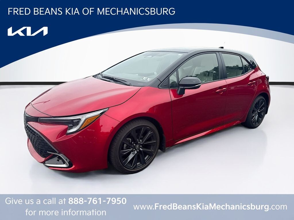 Used 2025 Toyota Corolla Hatchback XSE Hatchback