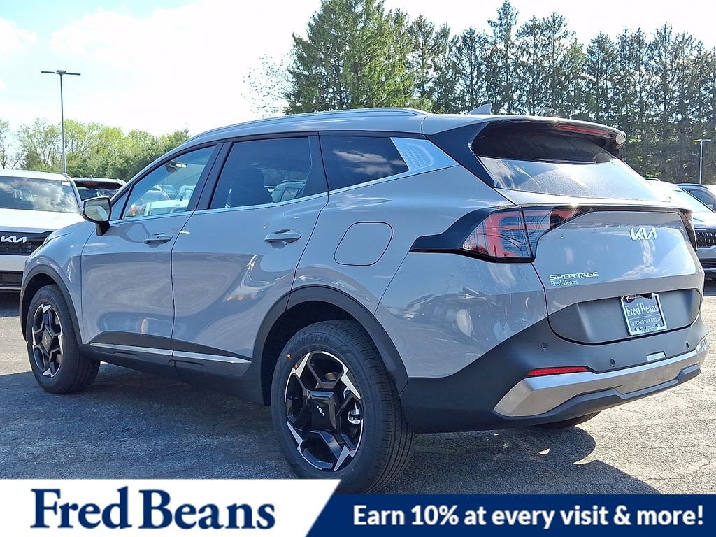 New 2026 Kia Sportage Hybrid EX SUV