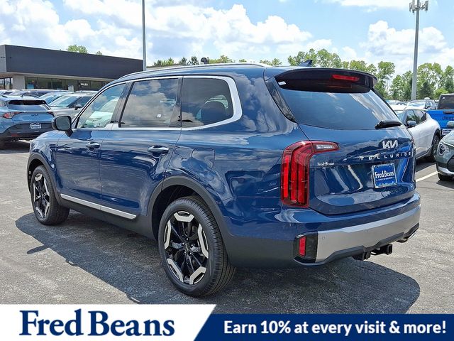 2025 Kia Telluride S photo 3