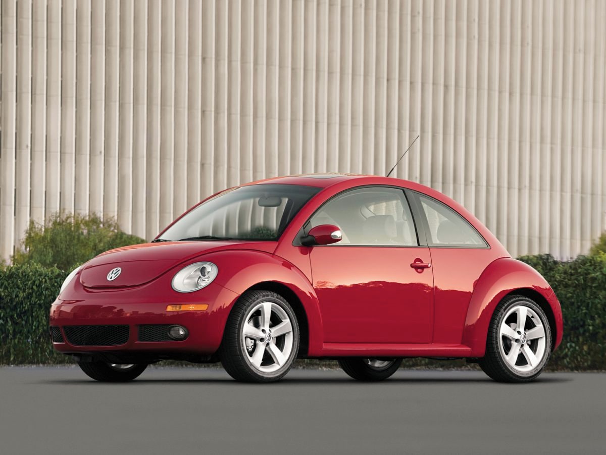 2008 Volkswagen New Beetle S