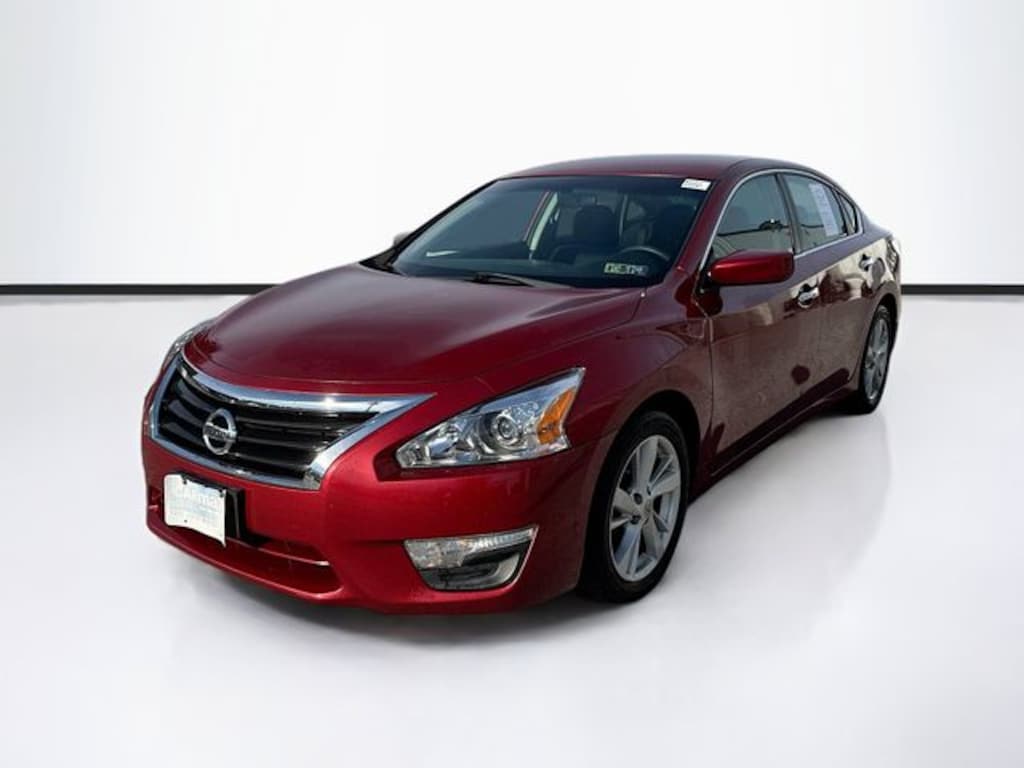 Used 2014 Nissan Altima 2.5 SV Sedan