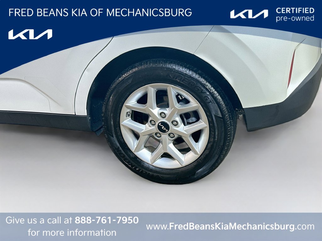 Certified 2025 Kia Soul LX Hatchback