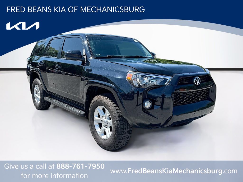 2018 Toyota 4Runner SR5 4x4 V6's photo