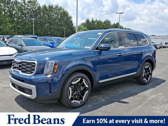 2025 Kia Telluride S photo 2
