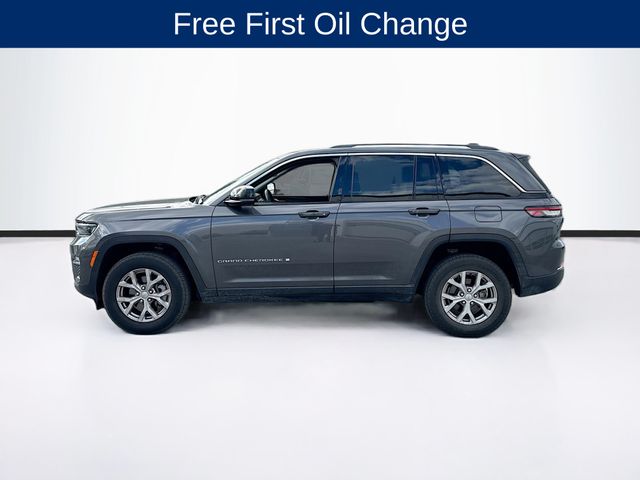 2022 Jeep Grand Cherokee Limited photo 4