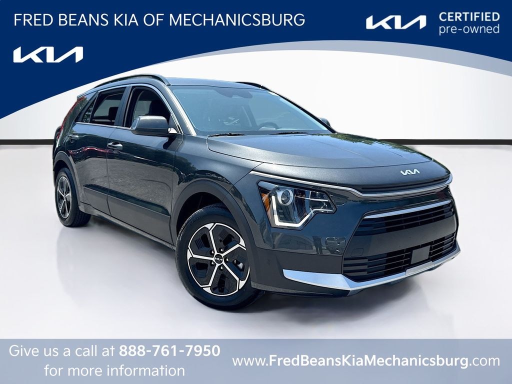 Certified 2025 Kia Niro EX SUV