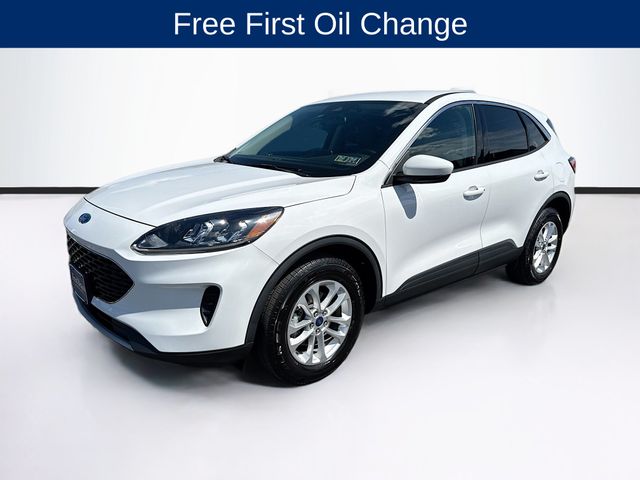 2020 Ford Escape SE photo 3