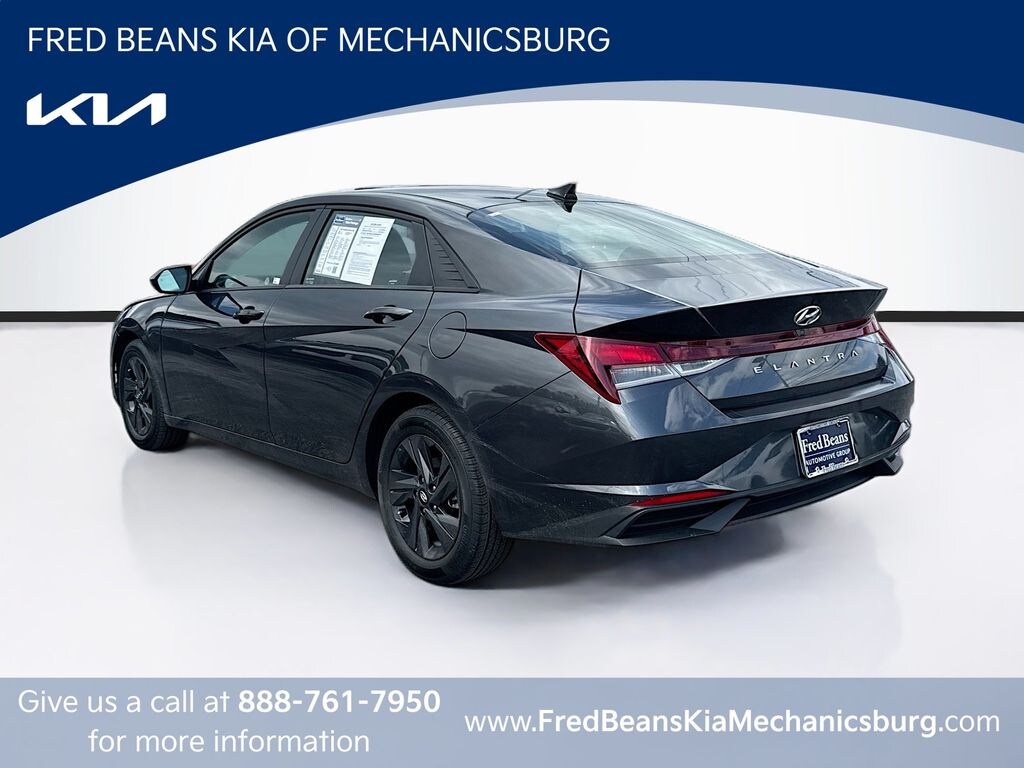 Used 2023 Hyundai Elantra SEL Sedan
