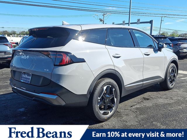 2026 Kia Sportage Hybrid S photo 3