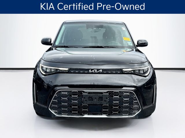 2023 Kia Soul GT-Line photo 2