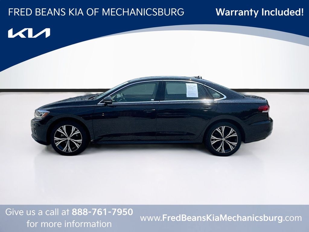 Certified 2022 Volkswagen Passat 2.0T SE Sedan