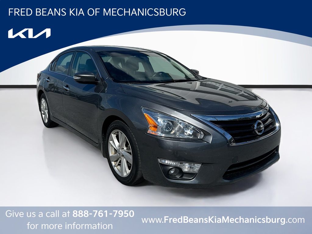 2014 Nissan Altima's photo