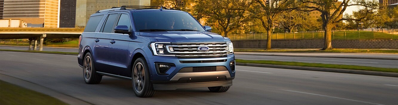 Ford Expedition Driving