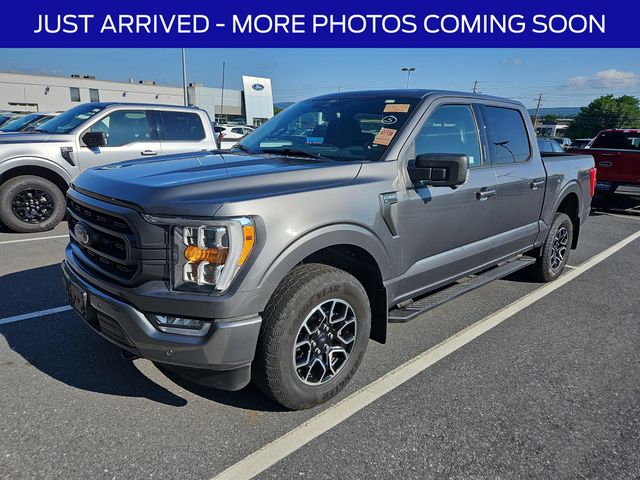 2022 Ford F-150 XLT photo 3