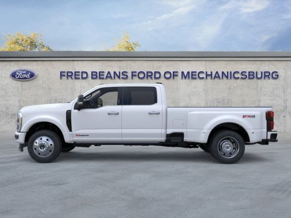 New 2026 Ford F-450 Platinum Truck Crew Cab