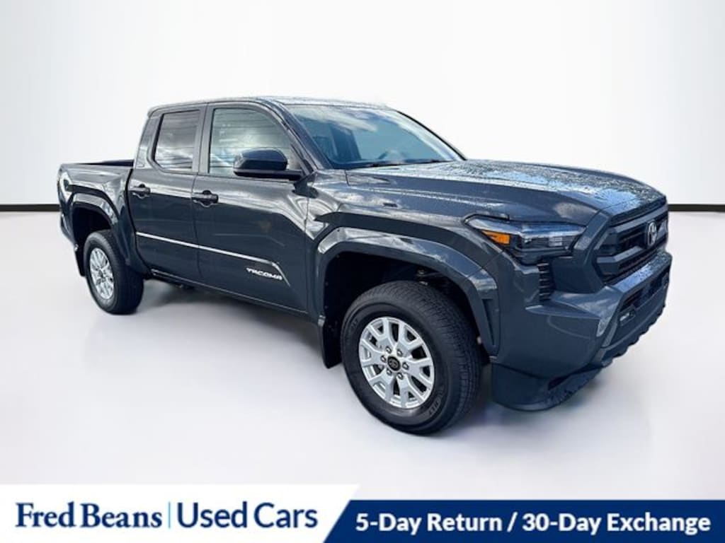 Used 2025 Toyota Tacoma SR5 Truck Double Cab