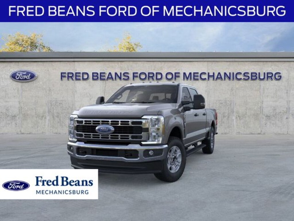 New 2026 Ford F-250 XLT Truck Crew Cab