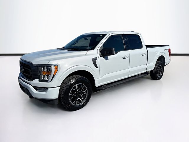 2022 Ford F-150 XLT photo 2