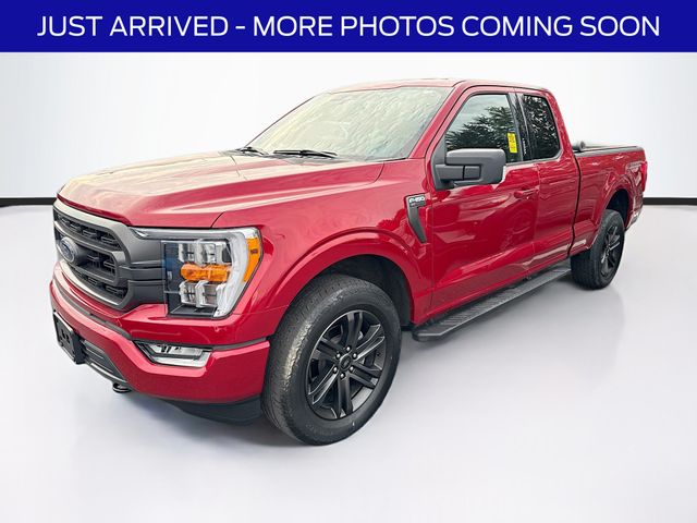 2022 Ford F-150 XLT photo 3