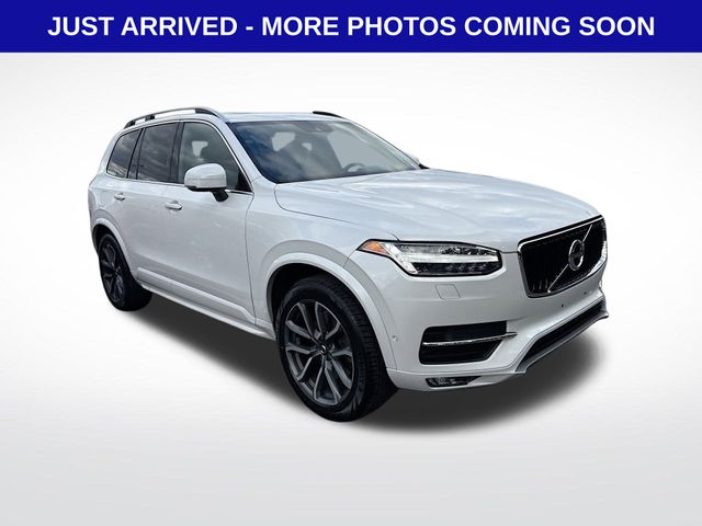 2019 Volvo XC90 Momentum