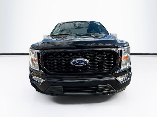 2022 Ford F-150 XL photo 2