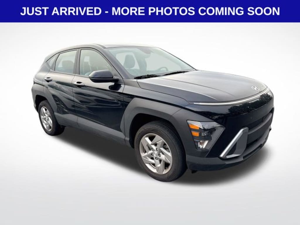 Used 2025 Hyundai Kona SE SUV