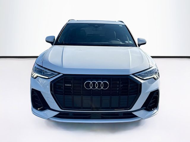 2022 Audi Q3 Premium Plus S line photo 2