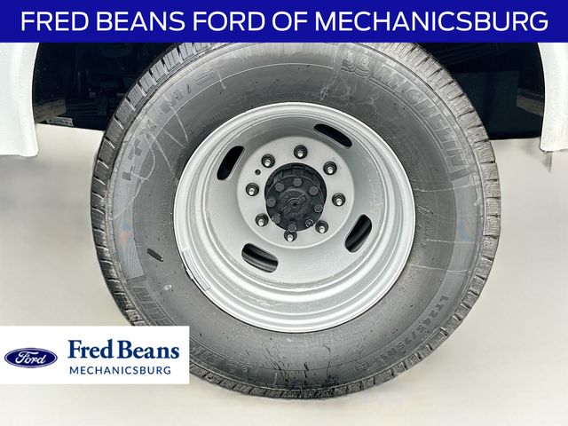 2026 Ford F-350 Super Duty Chassis Cab XL - Photo 23
