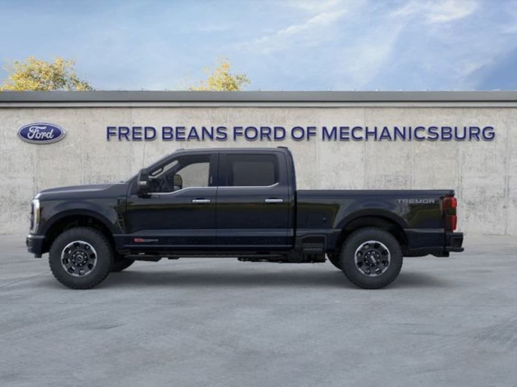 New 2026 Ford F-250 Platinum Truck Crew Cab