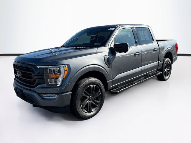 2022 Ford F-150 XLT photo 3