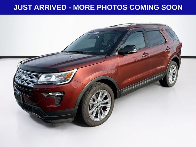 2018 Ford Explorer XLT photo 3