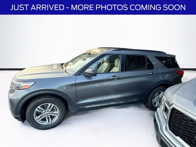 2022 Ford Explorer XLT photo 4