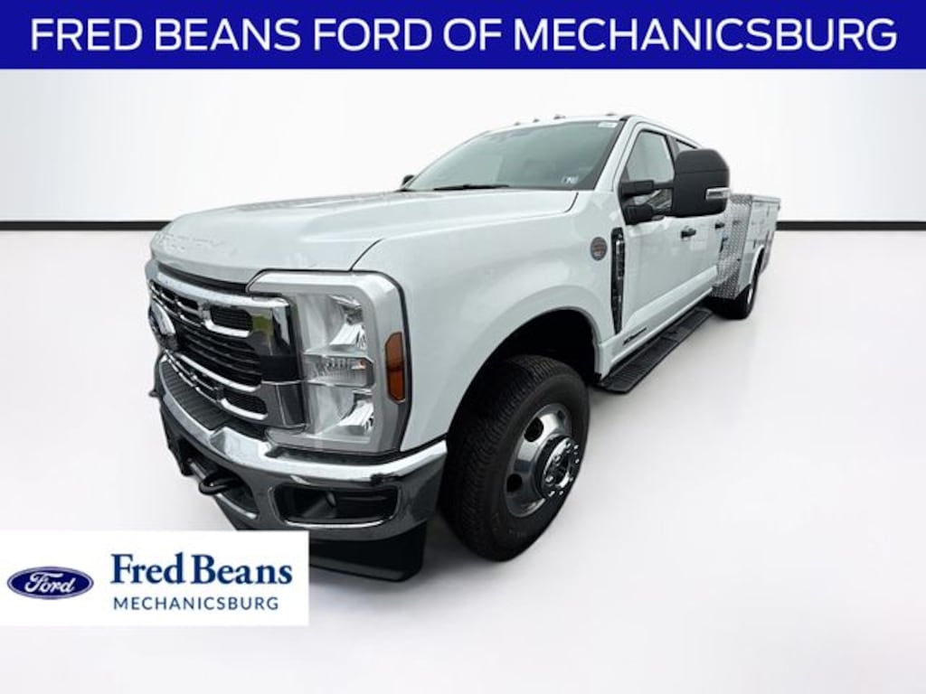 New 2025 Ford F-350 Chassis XL Truck Crew Cab