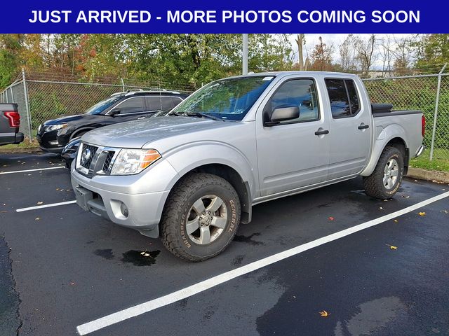 2012 Nissan Frontier SV photo 4