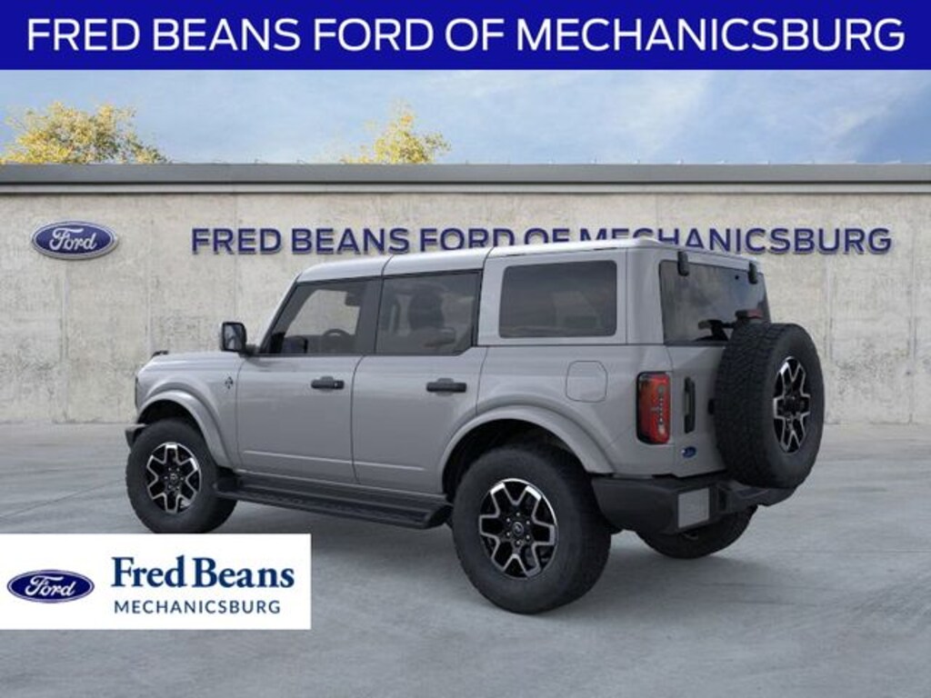 New 2026 Ford Bronco Outer Banks SUV