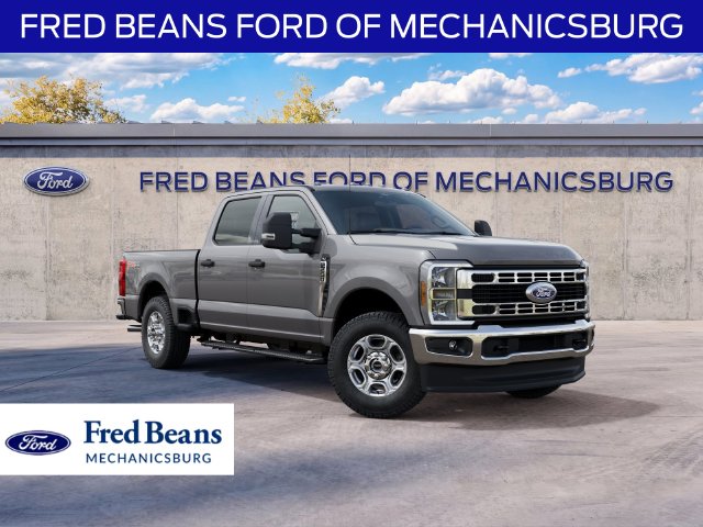 2027 Ford F-250 XLT Truck Crew Cab