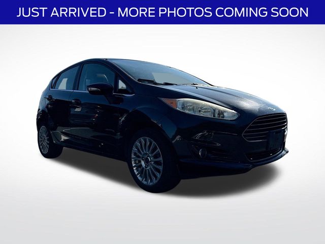 2015 Ford Fiesta Titanium Hatch's photo