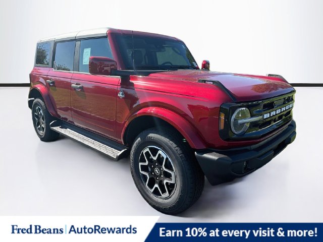 New 2026 Ford Bronco Outer Banks SUV