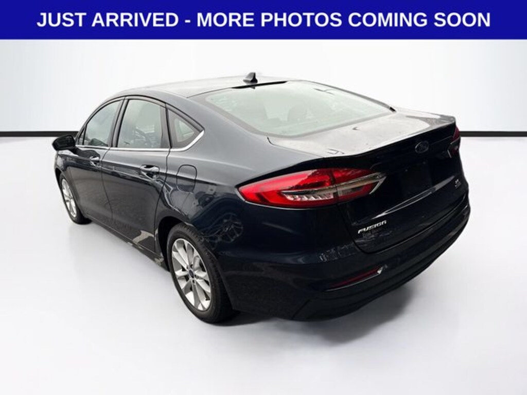 Used 2020 Ford Fusion Hybrid SE Sedan