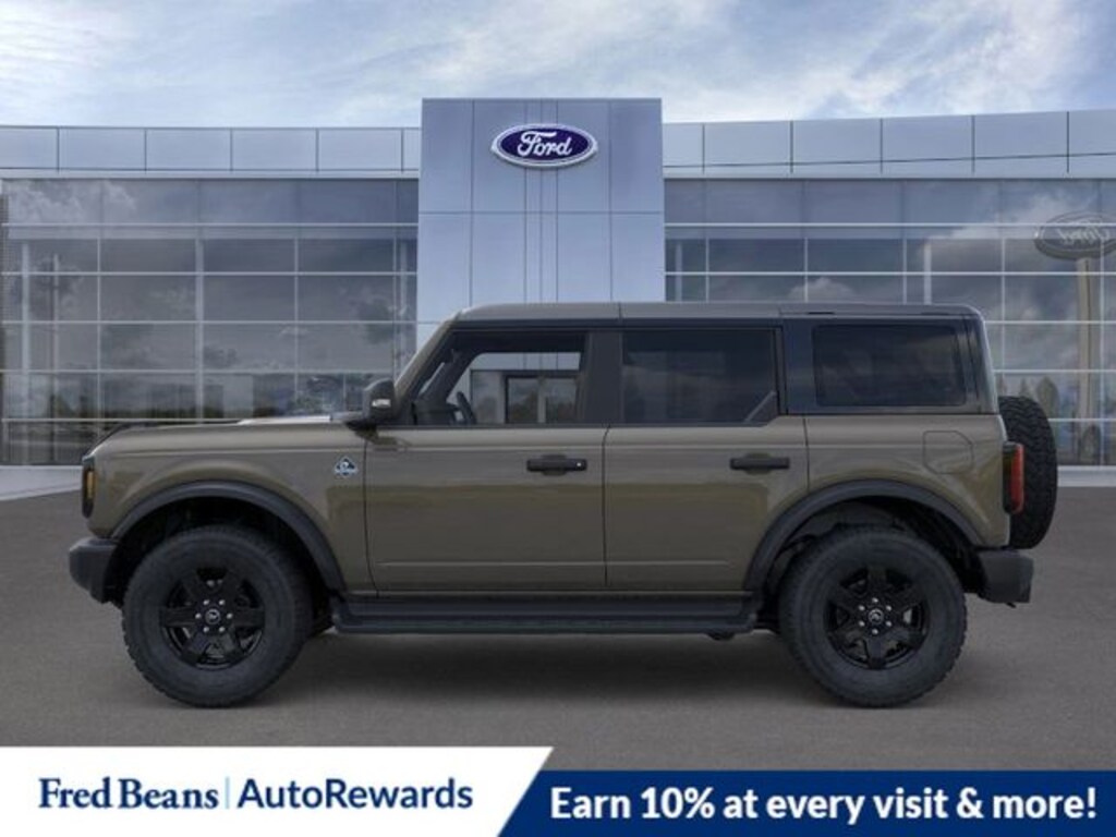 New 2025 Ford Bronco Outer Banks SUV