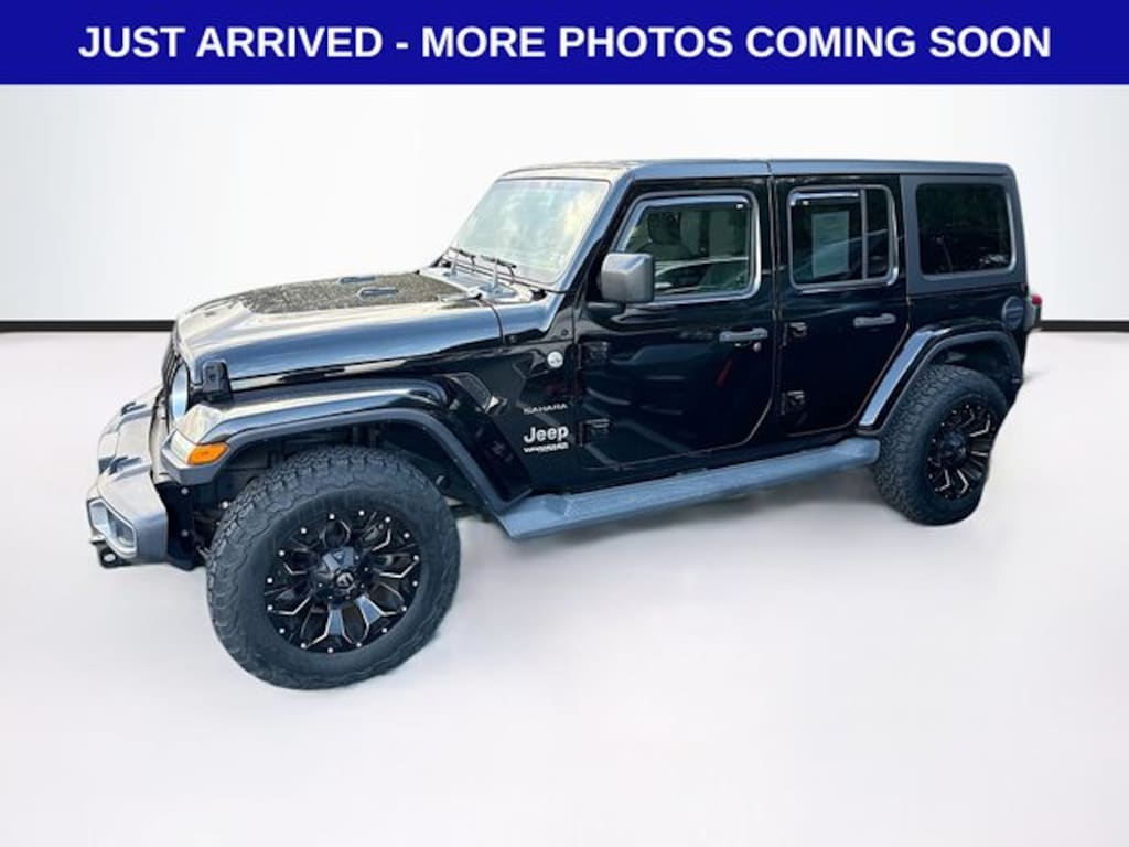Used 2018 Jeep Wrangler Unlimited Sahara SUV