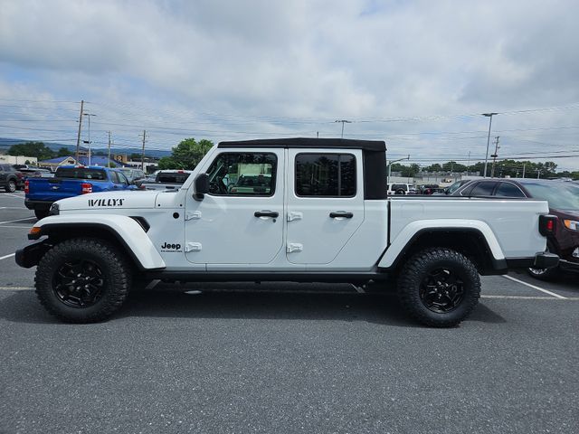 2021 Jeep Gladiator Willys photo 3