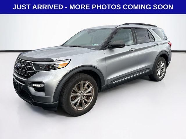 2020 Ford Explorer XLT photo 3